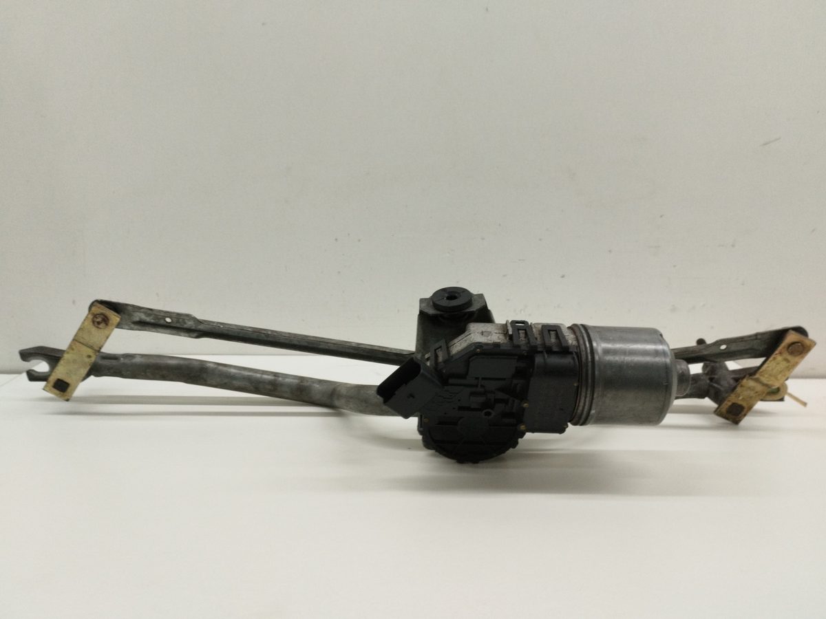 Motor Limpia Delantero Renault Clio Ii Fase Ii (B/CB0) 2001-2013 1.5 dCi Diesel 0390241519