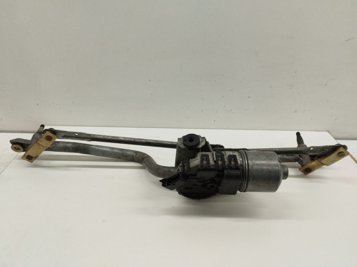 Motor Limpia Delantero Renault Clio Ii Fase Ii (B/CB0) 2001-2013 1.5 dCi Diesel 0390241519
