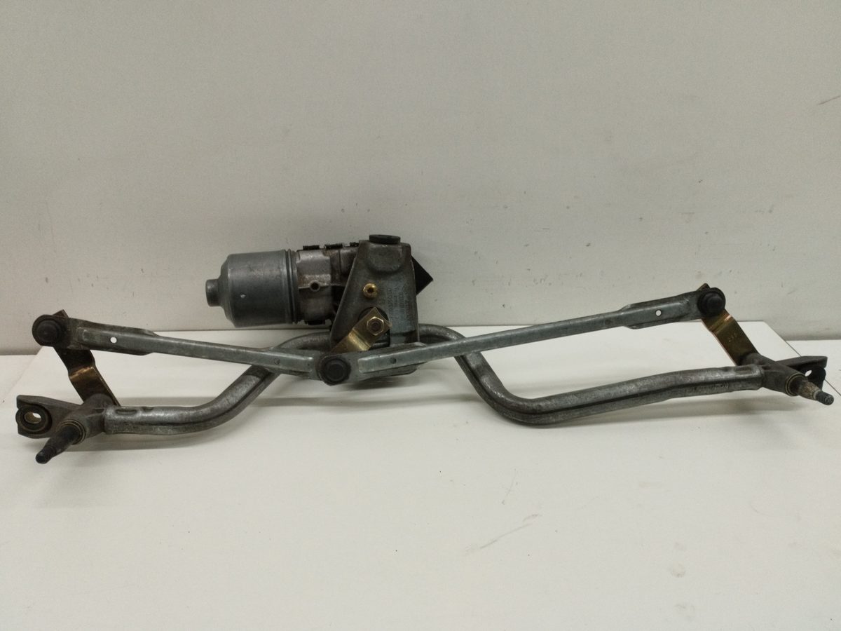 Motor Limpia Delantero Renault Clio Ii Fase Ii (B/CB0) 2001-2013 1.5 dCi Diesel 8200076000