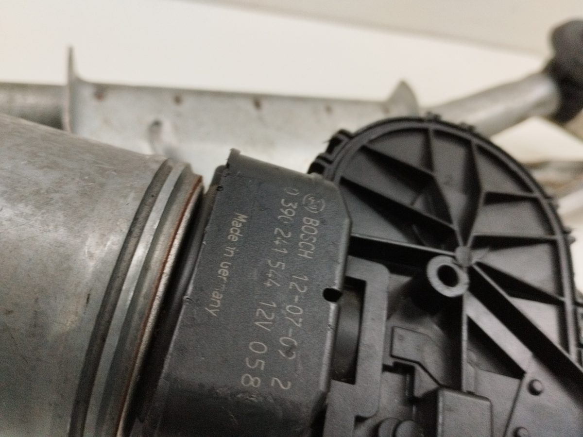 Motor Limpia Delantero Renault Sandero desde 2012