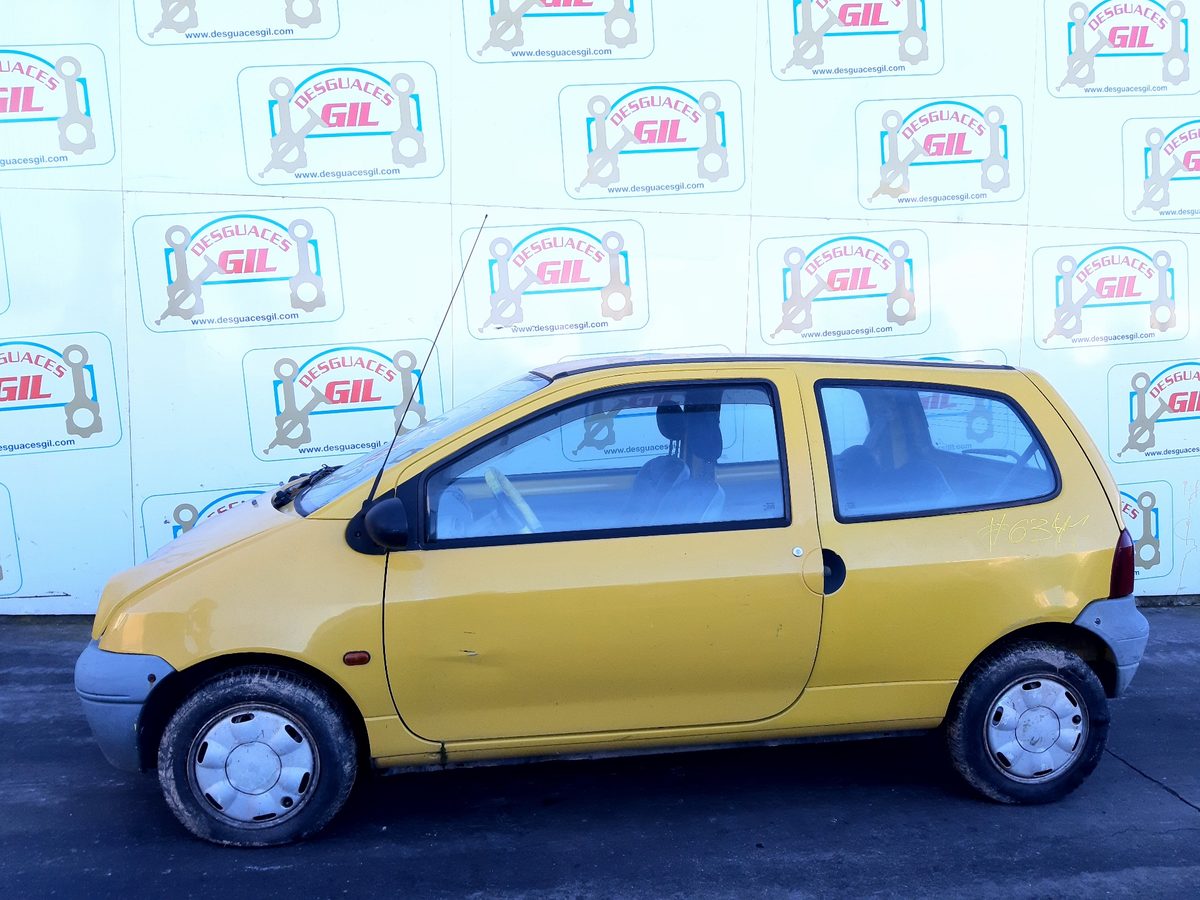 Renault Twingo (CO6) del que se desmontó esta pieza