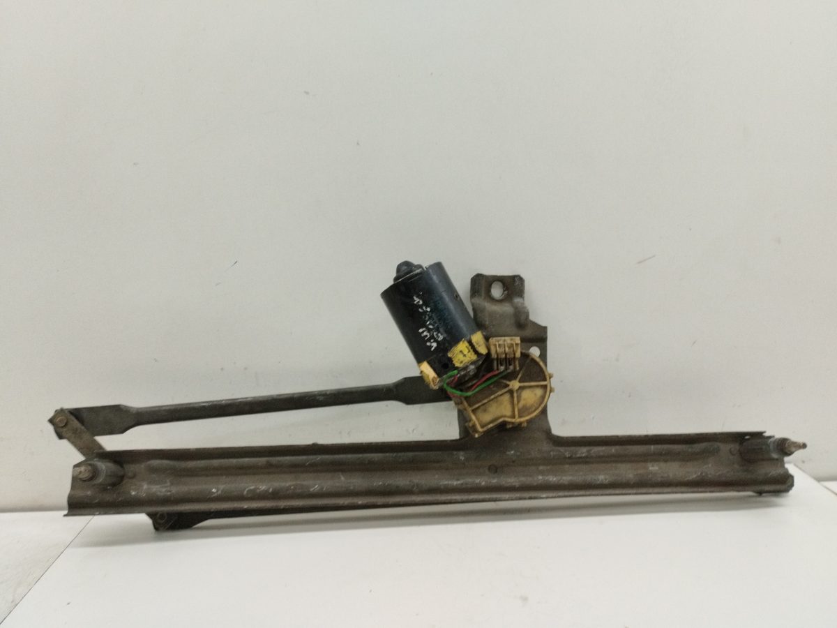 Motor Limpia Delantero Volkswagen Santana (327) 1981-Actualidad 1,6 1.6L 63kW 0390241080