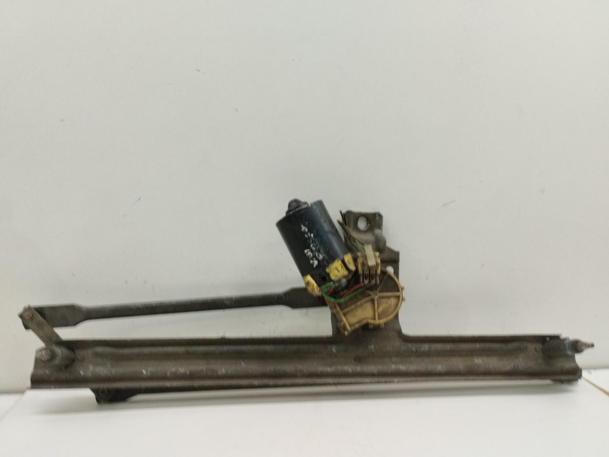 Motor Limpia Delantero Volkswagen Santana (327) 1981-Actualidad 1,6 1.6L 63kW 0390241080