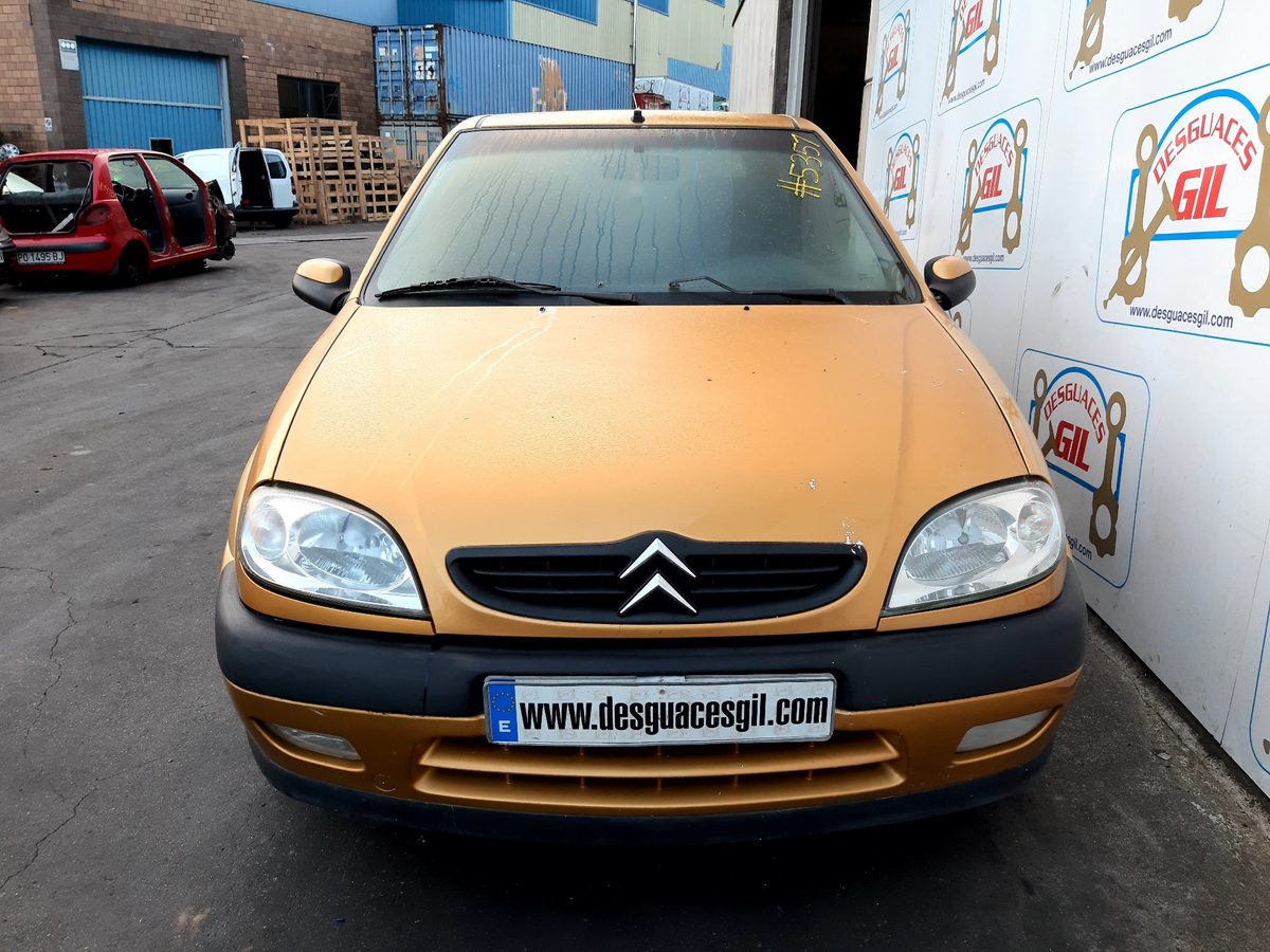 Citroën Saxo del que se desmontó esta pieza