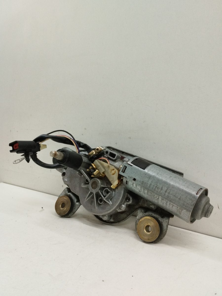 Motor Limpia Luneta Trasero Ford Escort 1995-2000
