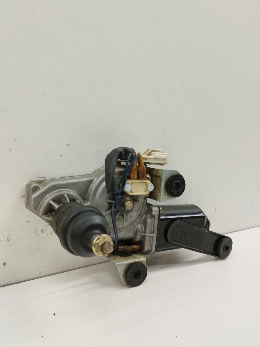 Motor Limpia Luneta Trasero Hyundai Accent (X3) 1997-1999