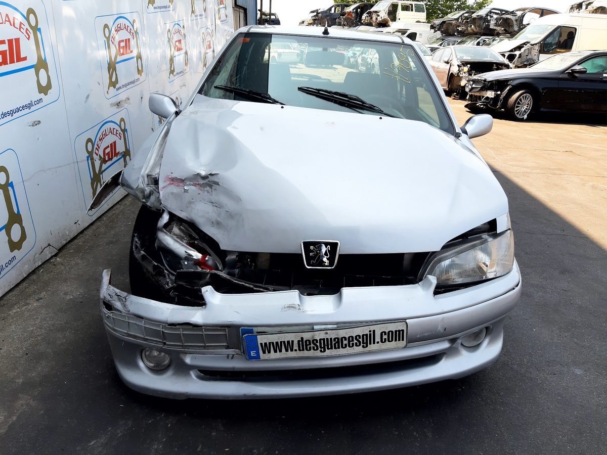 Peugeot 106 (S2) del que se desmontó esta pieza