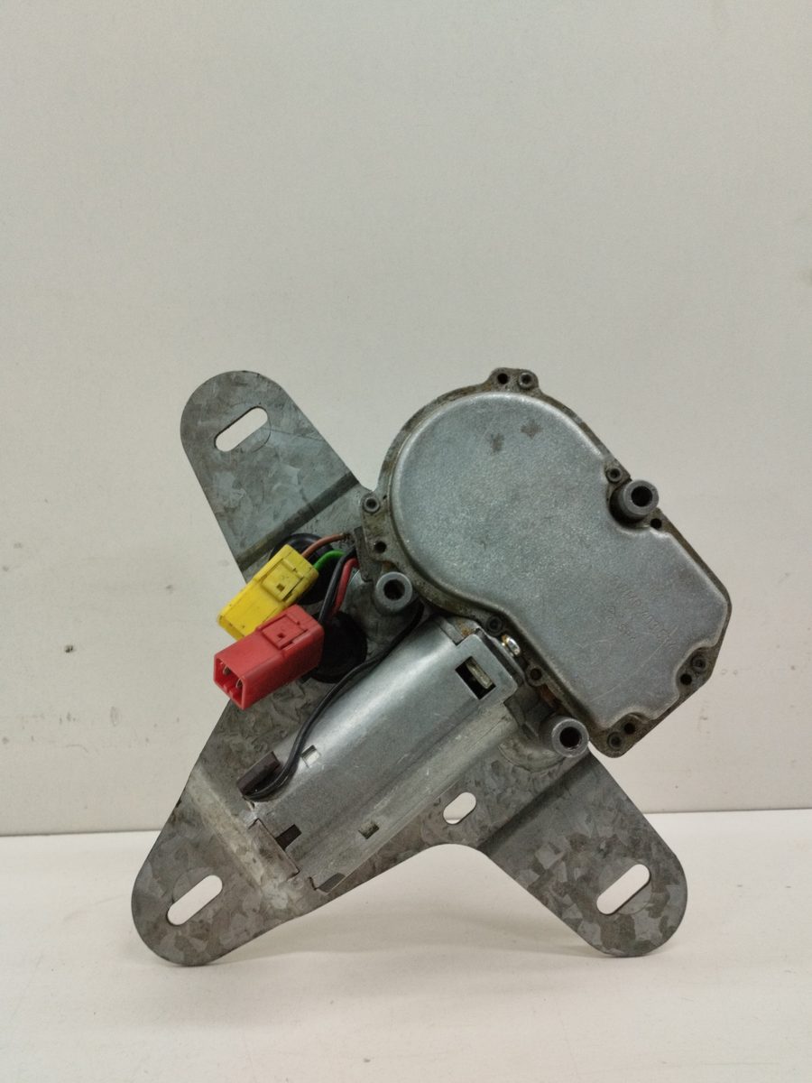 Motor Limpia Luneta Trasero Peugeot 309 desde 1986