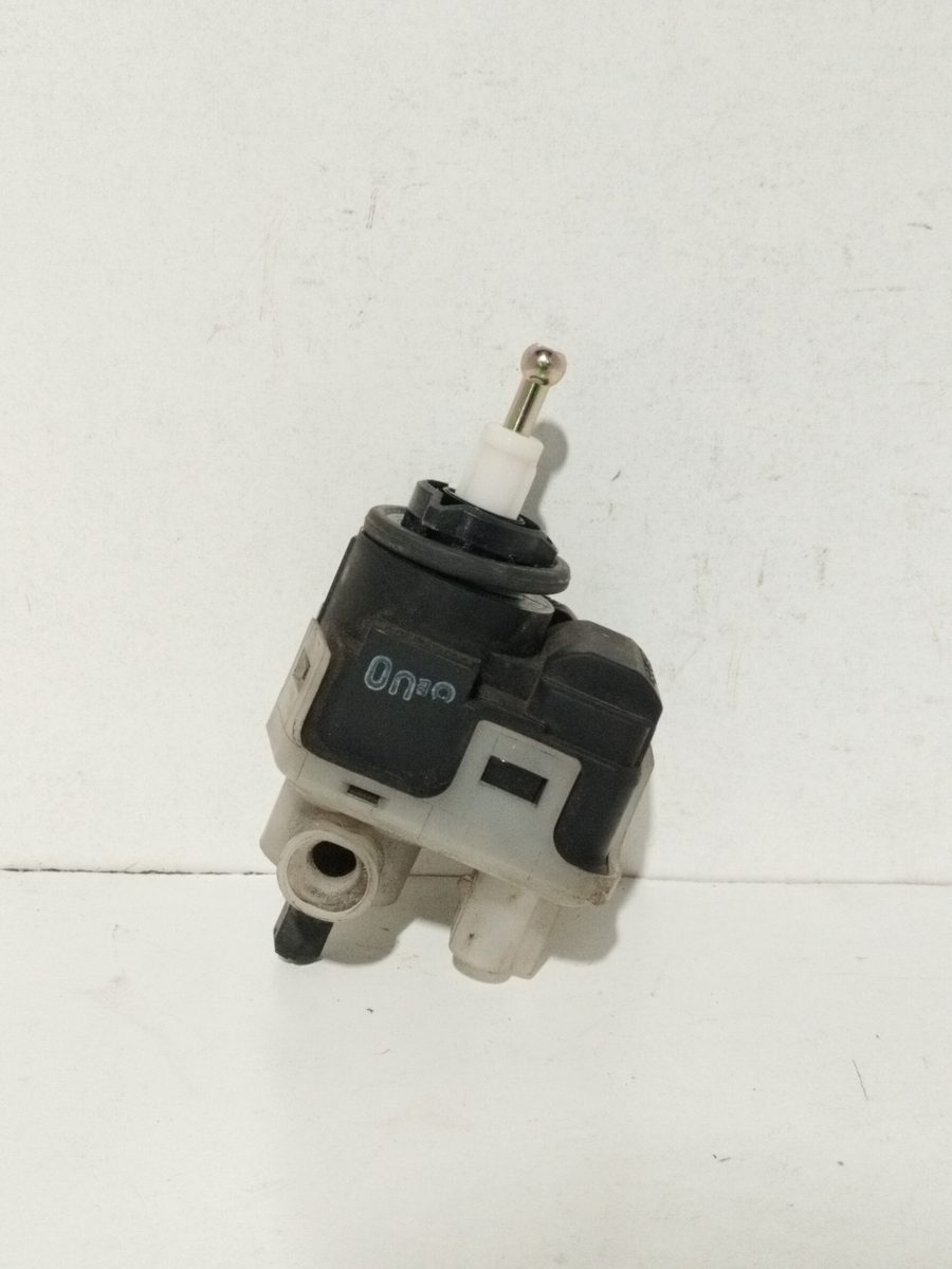 Motor Regulacion Faroles Daewoo Lanos 1997-2004