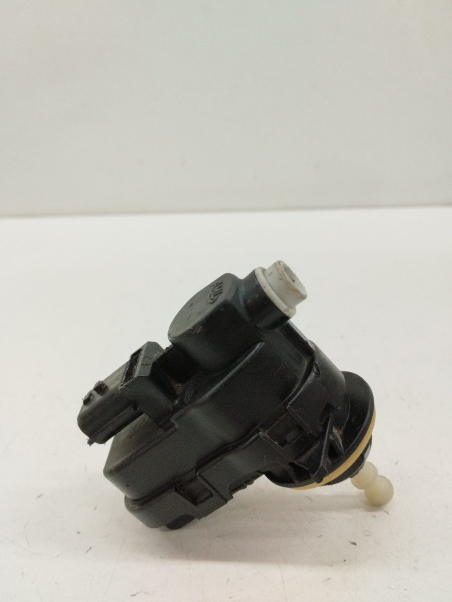Motor Regulacion Faroles Peugeot 208 2012-2019 Access 1.4L 50kW 90005925