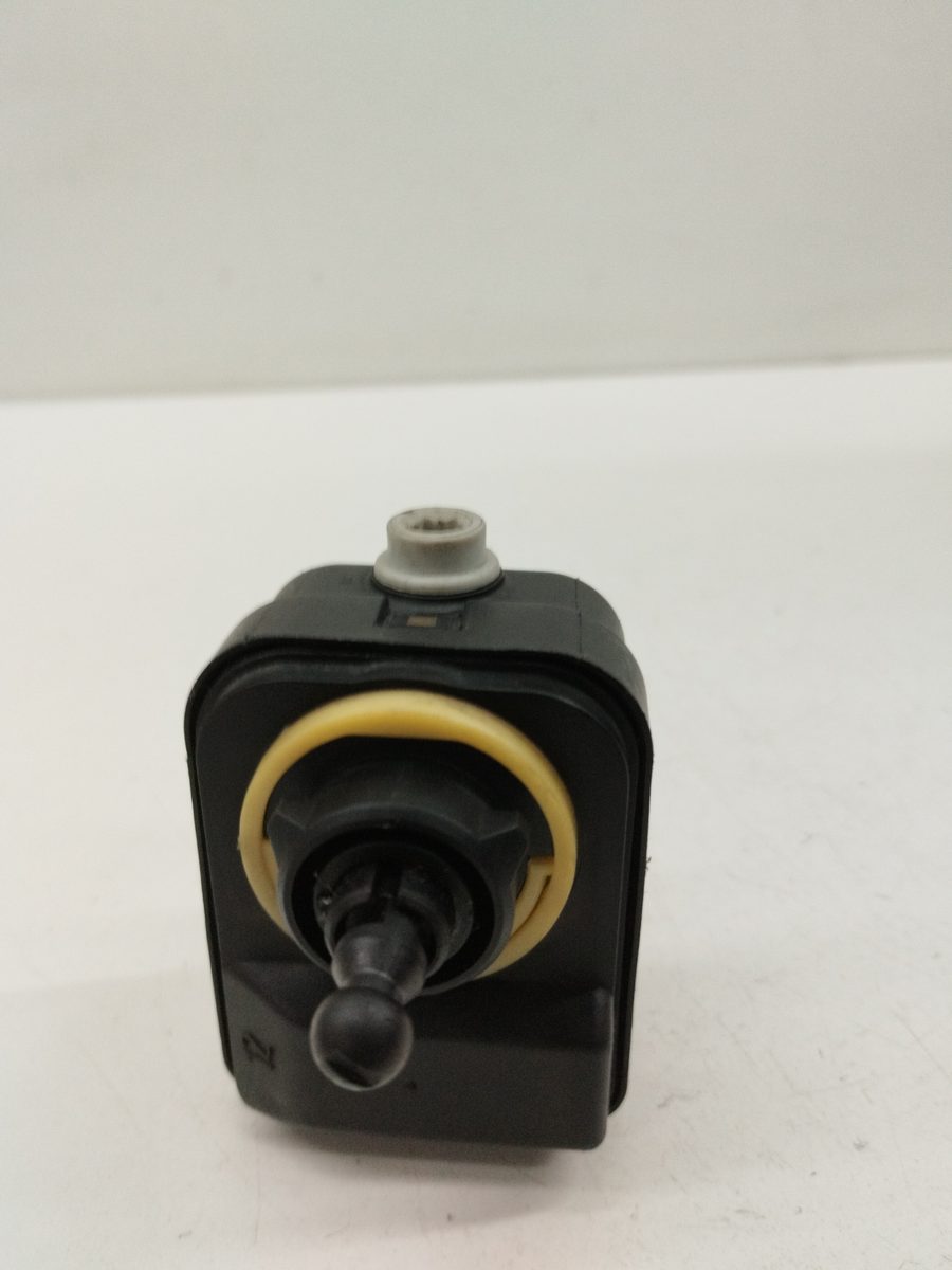 Motor Regulacion Faroles Volkswagen Fox (5Z1) 2005-2012