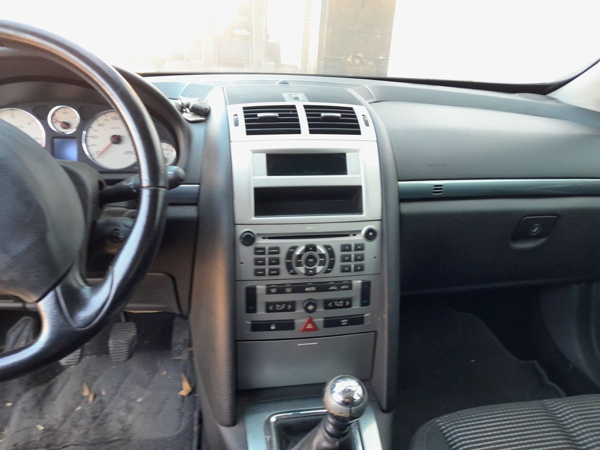 Peugeot 407 del que se desmontó esta pieza