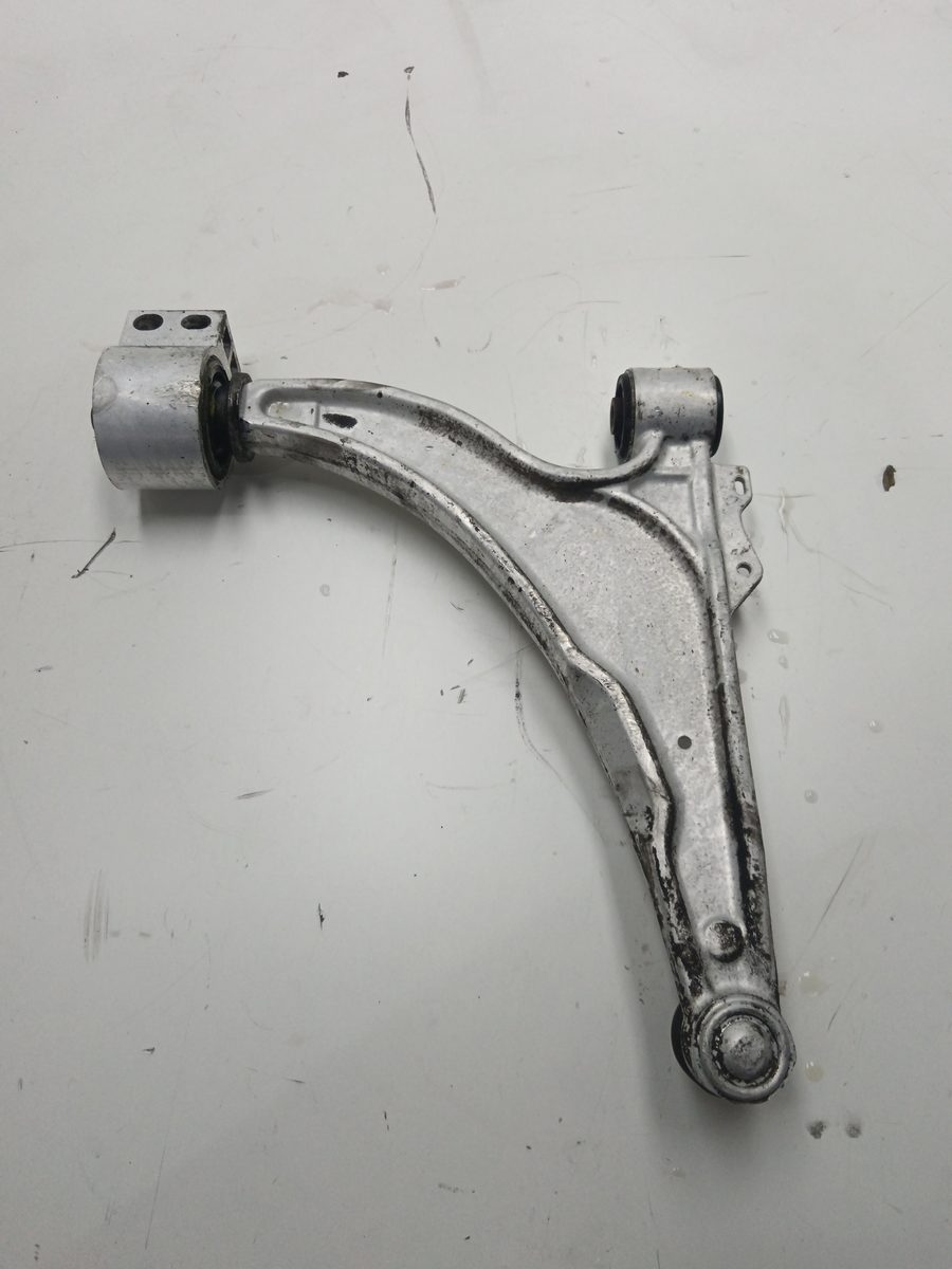 Parrilla de Suspension Inferior Delantera Derecha Chevrolet Cruze 2009-2014