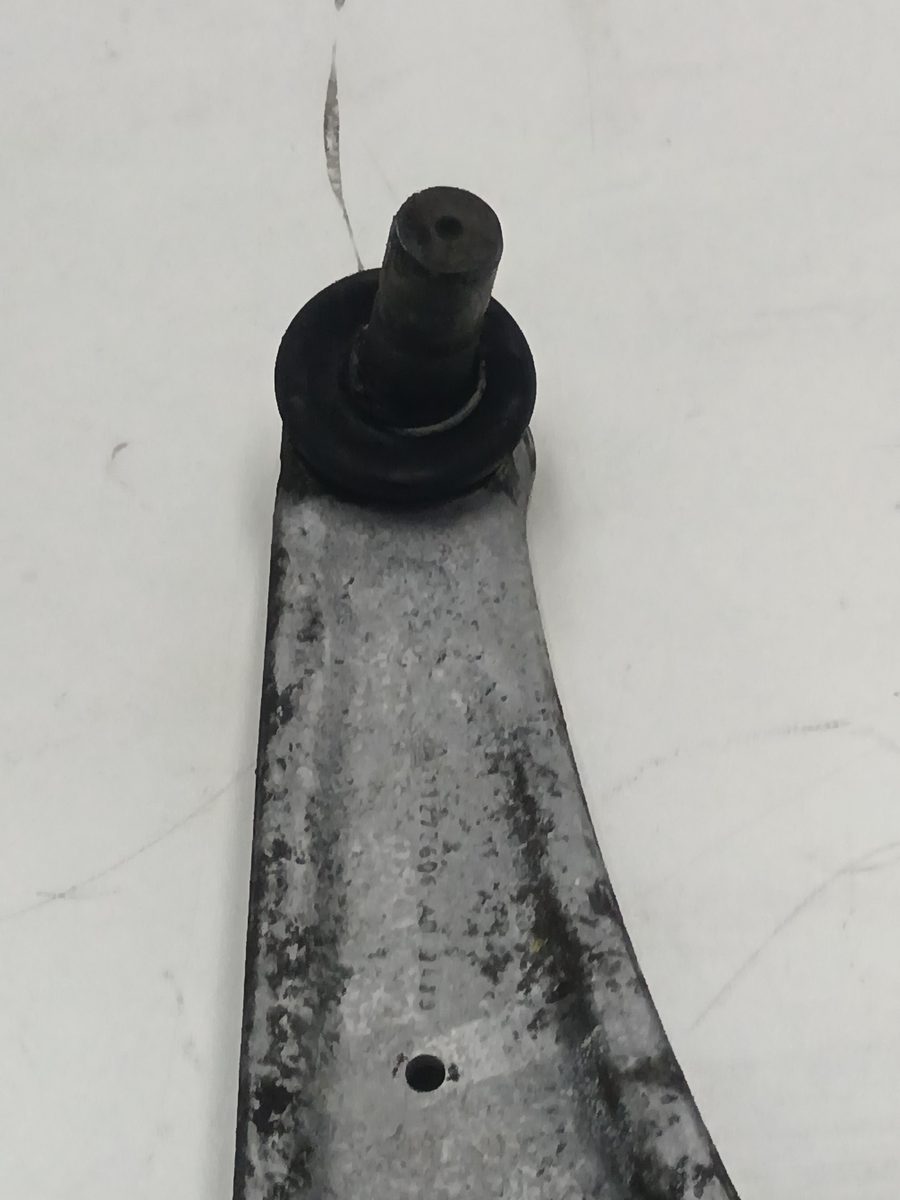 Parrilla de Suspension Inferior Delantera Derecha Chevrolet Cruze 2009-2014