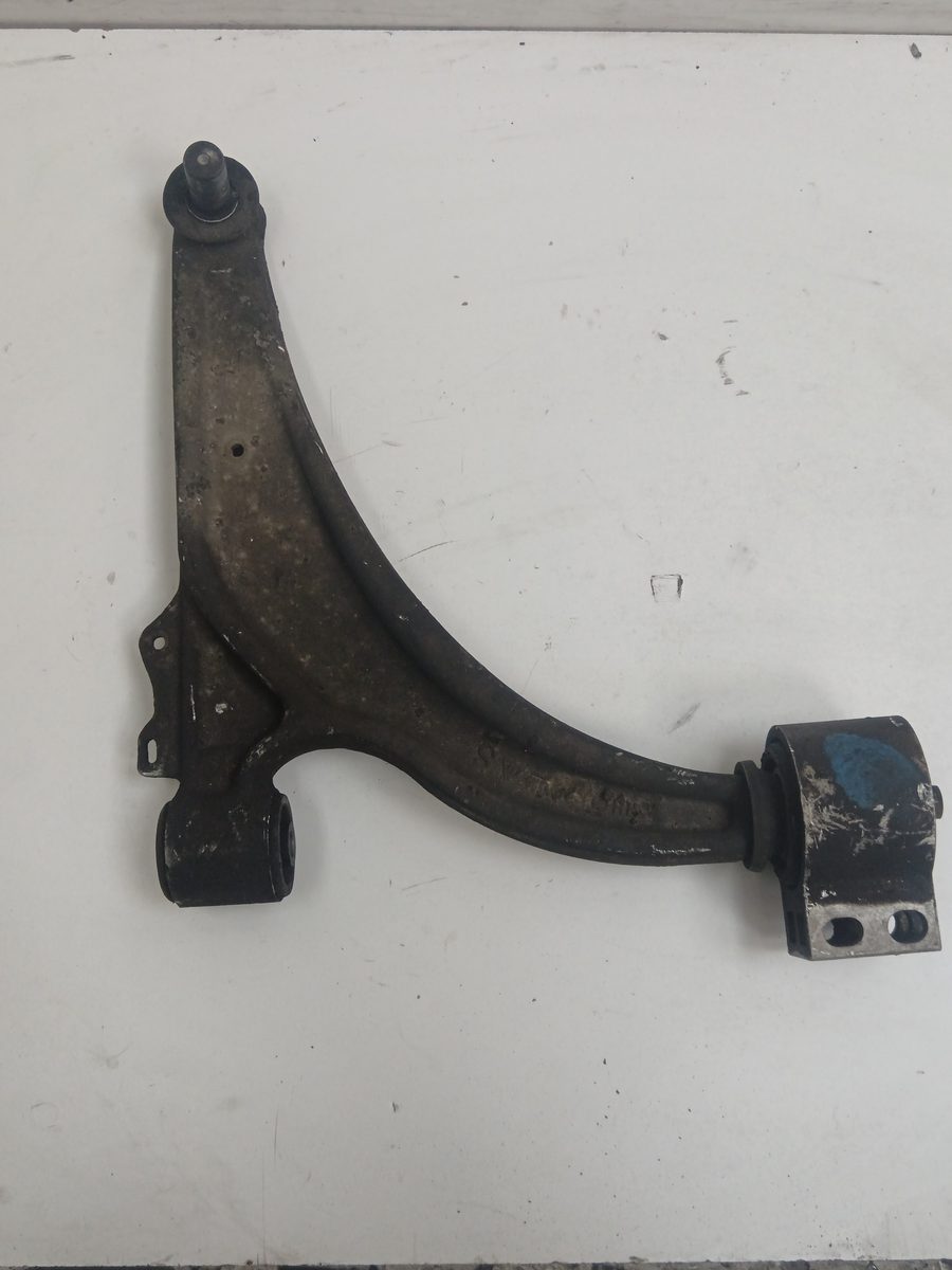 Parrilla De Suspension Inferior Delantera Izquierda Chevrolet Cruze 2009-2014 L 1.6L 83kW