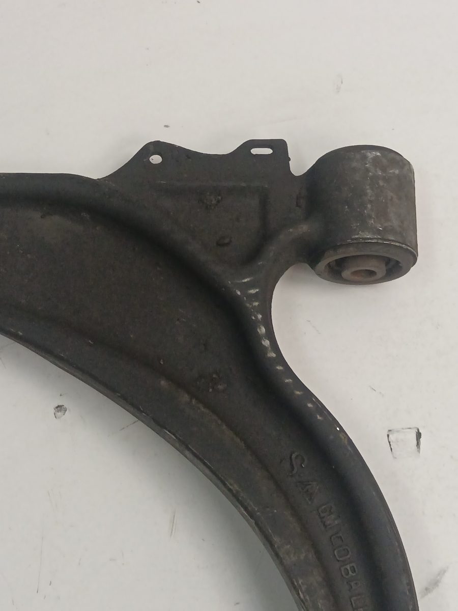 Parrilla de Suspension Inferior Delantera Izquierda Chevrolet Cruze 2009-2014