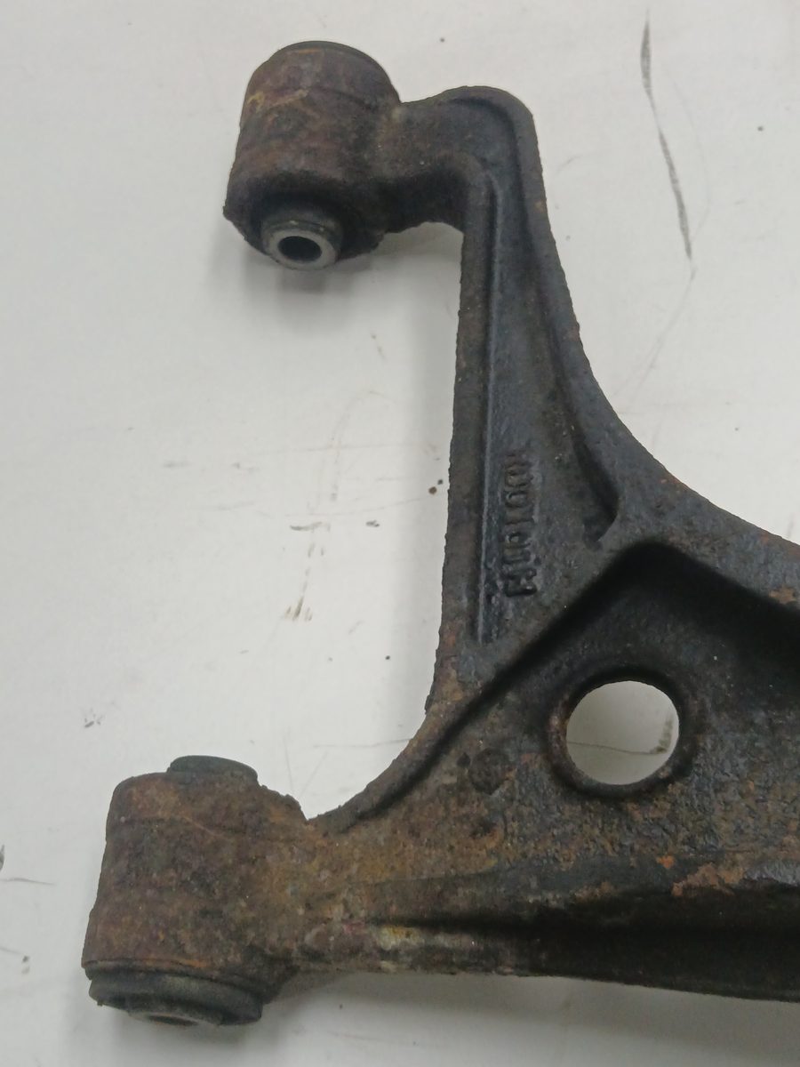 Parrilla de Suspension Inferior Trasera Derecha Suzuki Grand Vitara JB (JT) 2005-2014