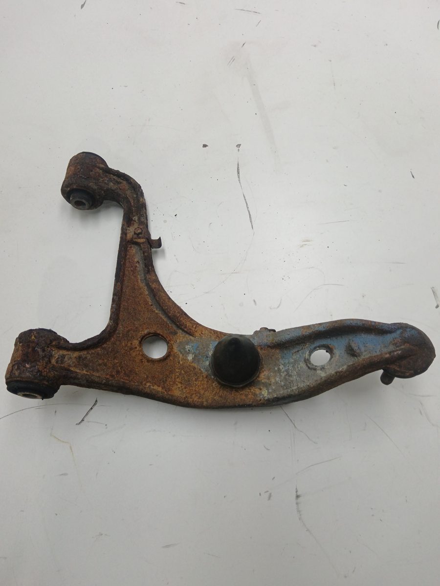 Parrilla de Suspension Inferior Trasera Izquierda Suzuki Grand Vitara JB (JT) 2005-2014