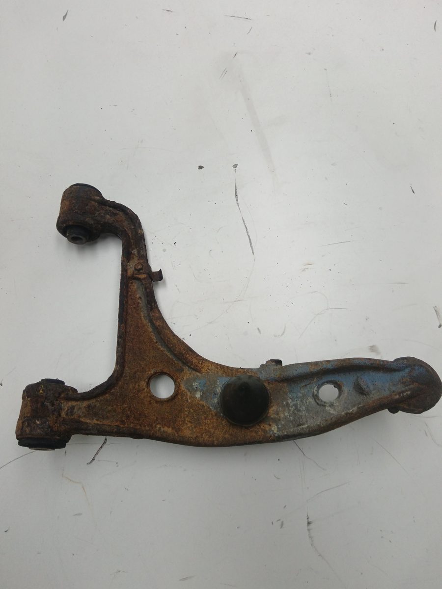 Parrilla de Suspension Inferior Trasera Izquierda Suzuki Grand Vitara JB (JT) 2005-2014