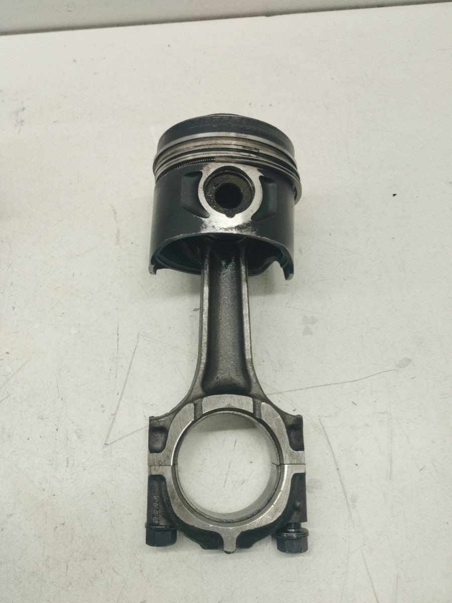 Piston y Biela Fiat Punto (176) 1996-1999
