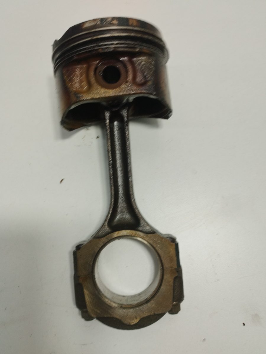 Piston Y Biela Renault Megane Ii Berlina 5p 2002-2009 Confort Authentique 1.6L 83kW