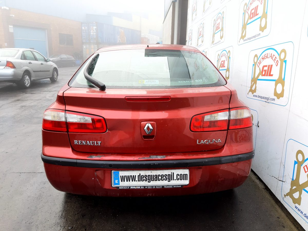 Renault Laguna II (BG0) del que se desmontó esta pieza