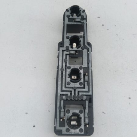 Porta Lampara Trasero Derecho Mercedes-Benz Clase A (W168) 1997-2004 ULO3310