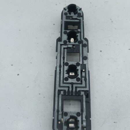 Porta Lampara Trasero Derecho Mercedes-Benz Clase A (W168) 1997-2004 ULO3320