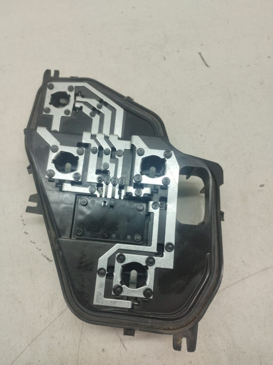 Porta Lampara Trasero Derecho Renault Sandero II desde 2014