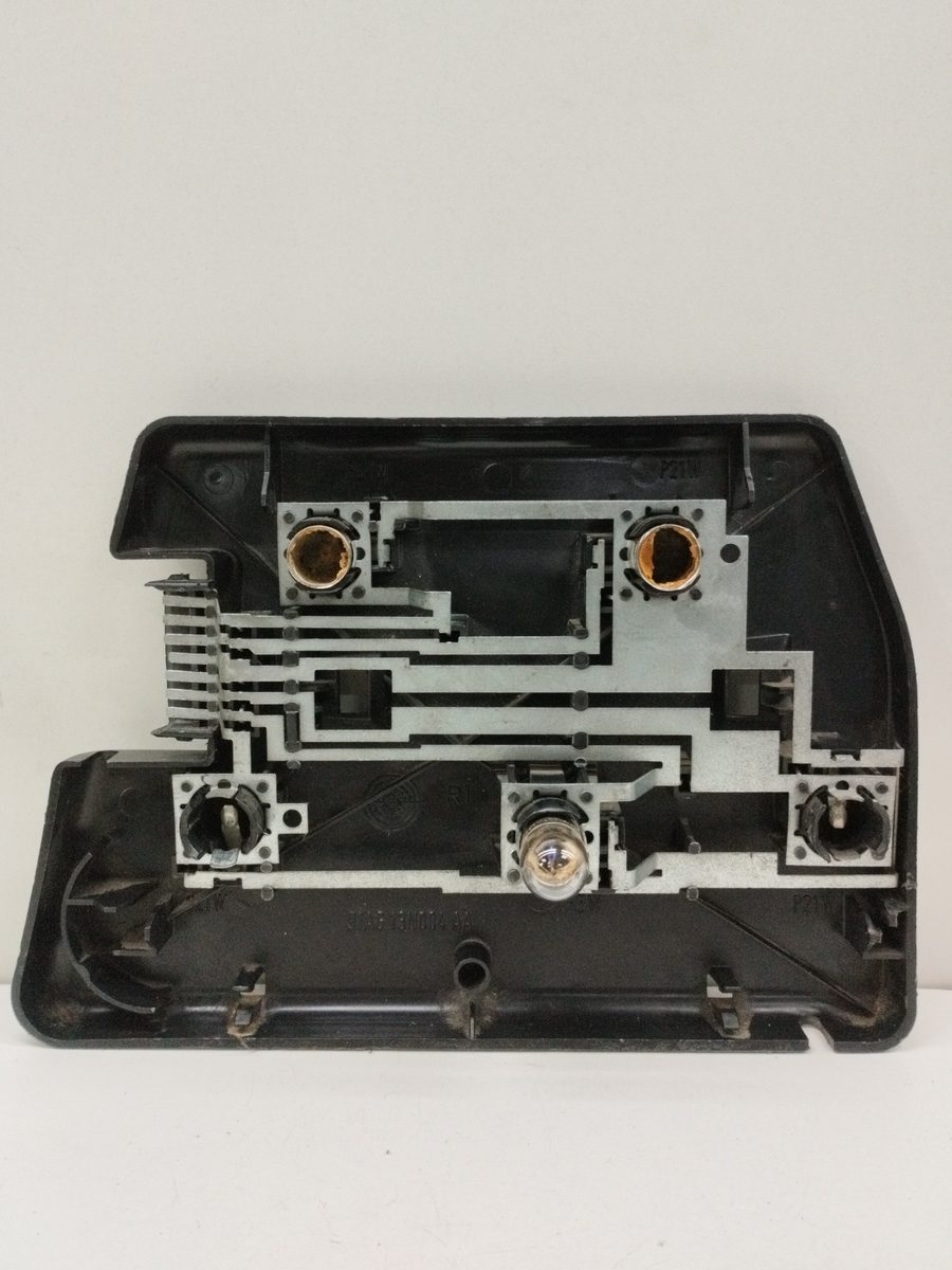 Porta Lampara Trasero Izquierdo Ford Escort Berlina/turnier 1990-Actualidad 91AG13N004