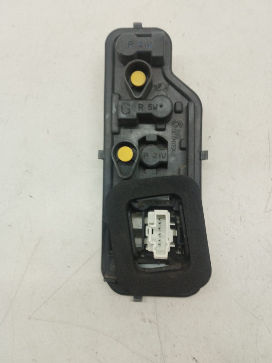 Porta Lampara Trasero Izquierdo Peugeot 307 Break/SW (S2) 2005-2008