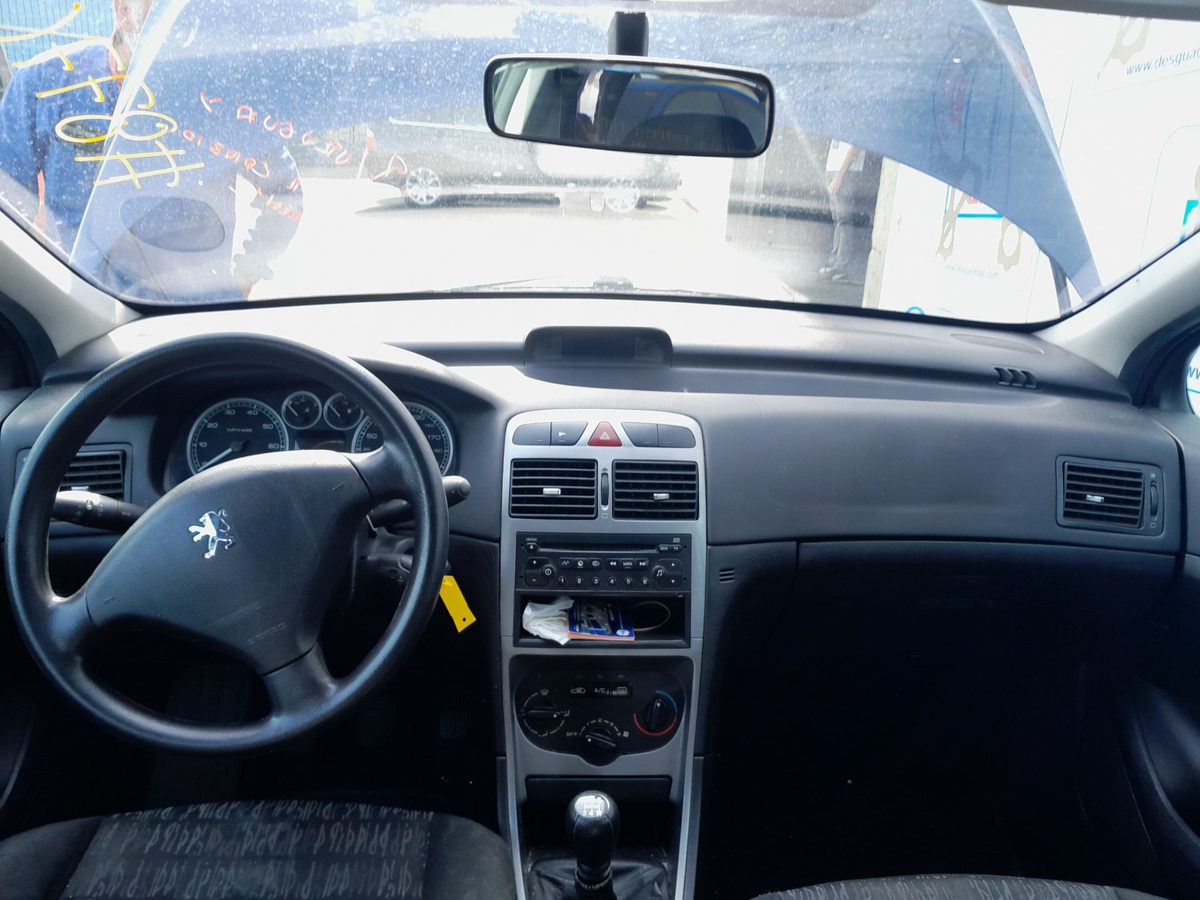Peugeot 307 (S1) del que se desmontó esta pieza