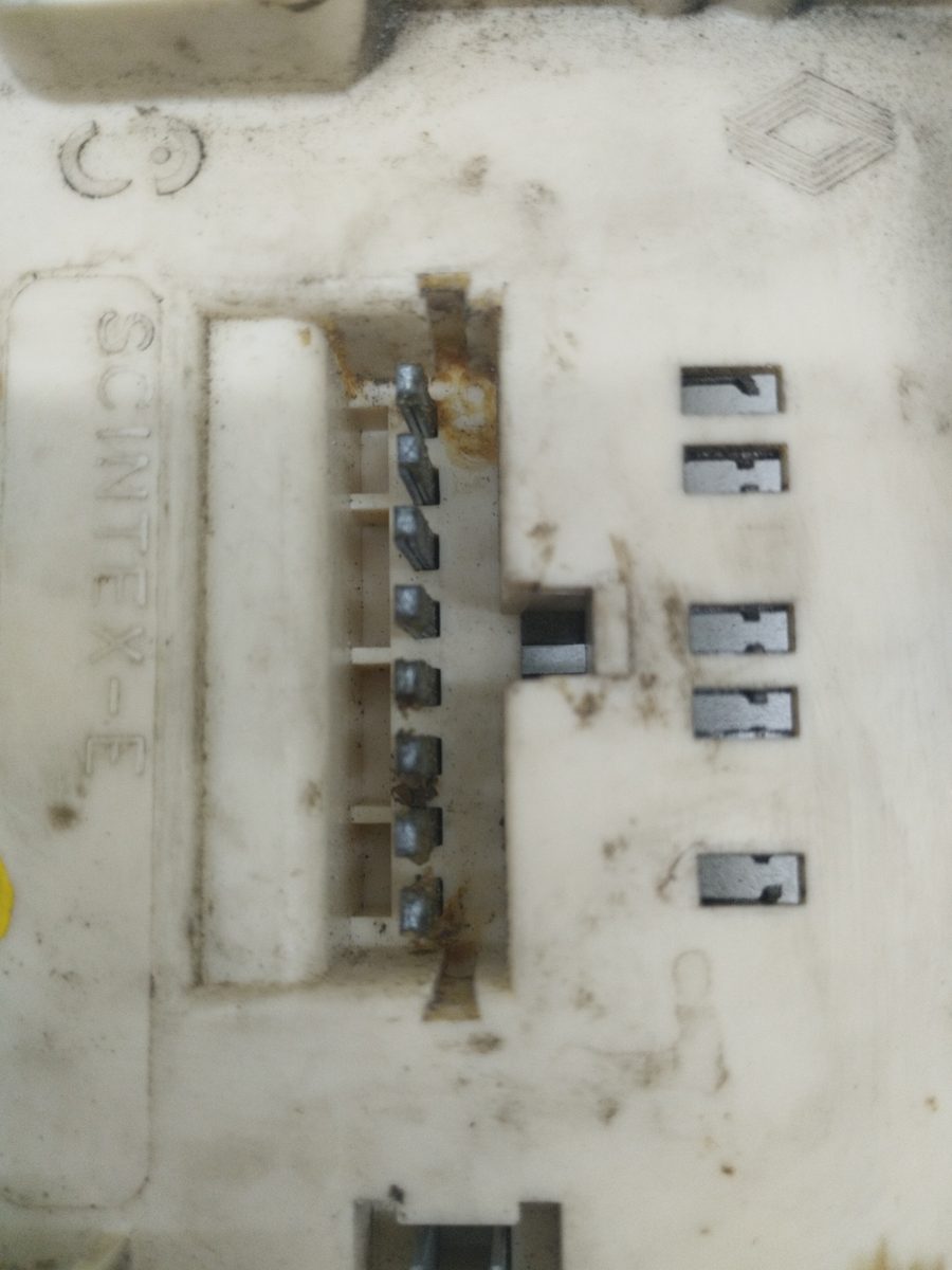 Porta Lampara Trasero Izquierdo Renault Clio I Fase I+II (B/C57) 1991-1998