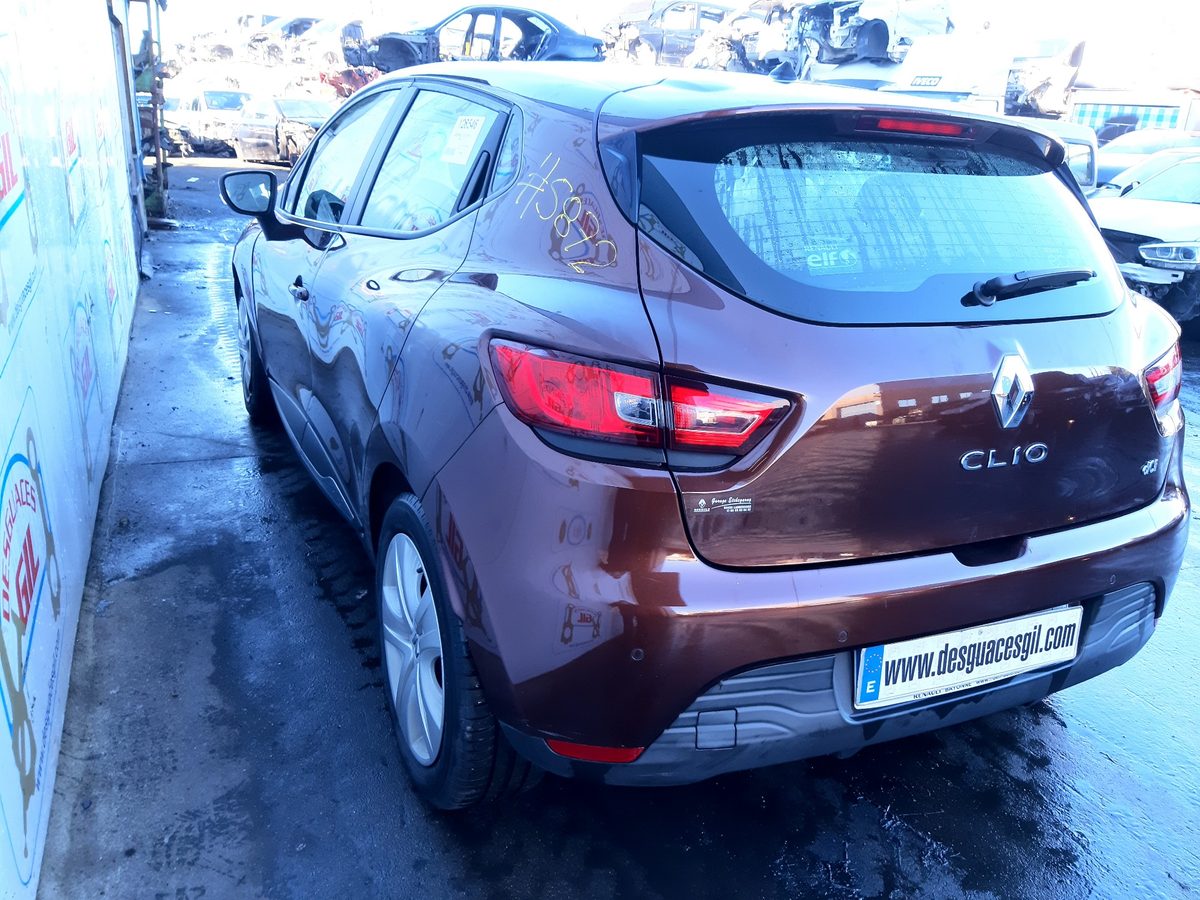 Renault Clio IV del que se desmontó esta pieza
