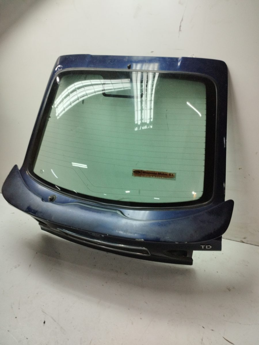 Porton Trasero Ford Escort 1995-2000