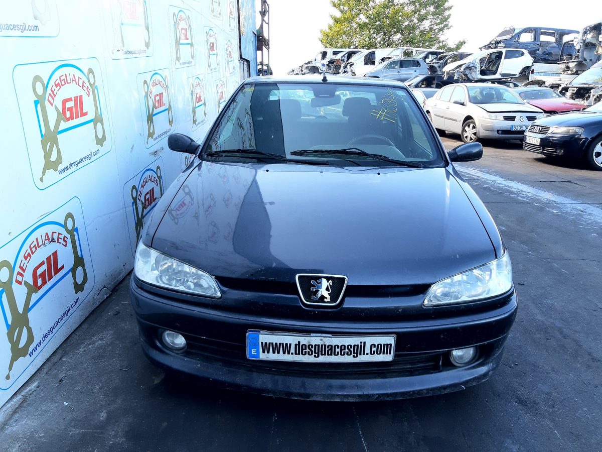 Peugeot 306 3/4/5 Puertas (S2) del que se desmontó esta pieza