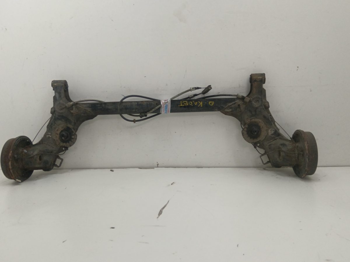 Puente Trasero Chevrolet Kadett C 1974-Actualidad Berlina 1.2L 38kW