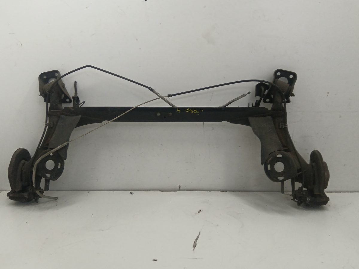 Puente Trasero Volkswagen Golf Iv Berlina (1J1) 1997-2003 Highline 4Motion 1.8L 92kW