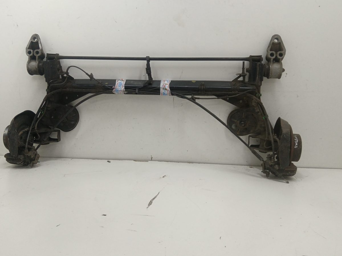 Puente Trasero Volkswagen Passat Berlina (3B3) 2000-2005 1.9 TDI 1.9L 74kW