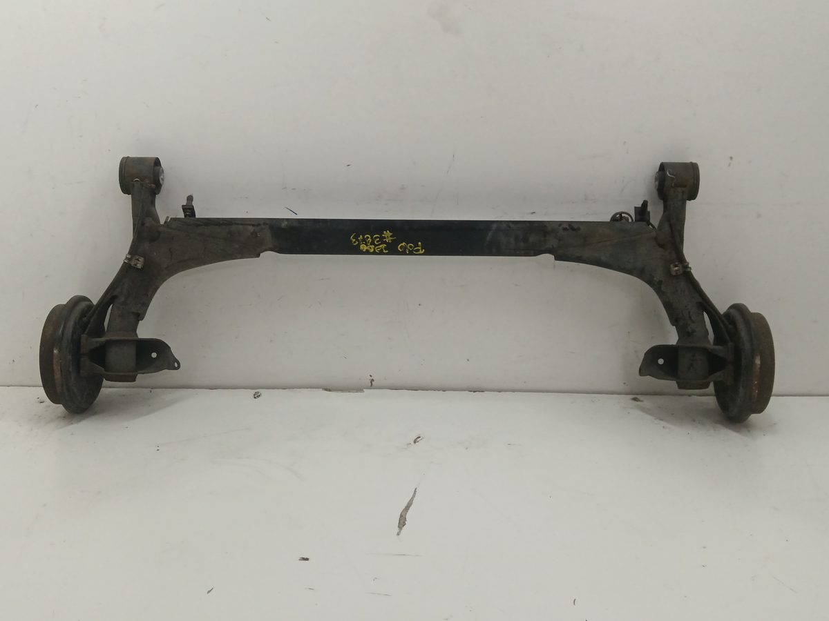 Puente Trasero Volkswagen Polo Berlina (6N2) 1999-2002 Conceptline 1.9L 47kW