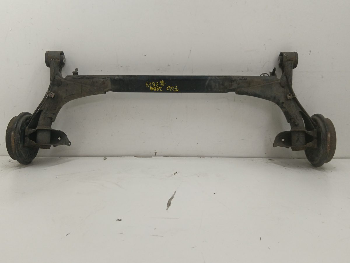 Puente Trasero Volkswagen Polo Berlina (6N2) 1999-2002 Conceptline 1.9L 47kW