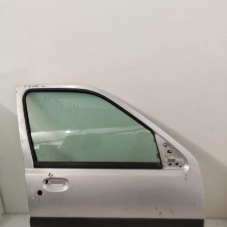 Puerta Delantera Derecha Ford Fiesta Courier 1995-1999 Furg.