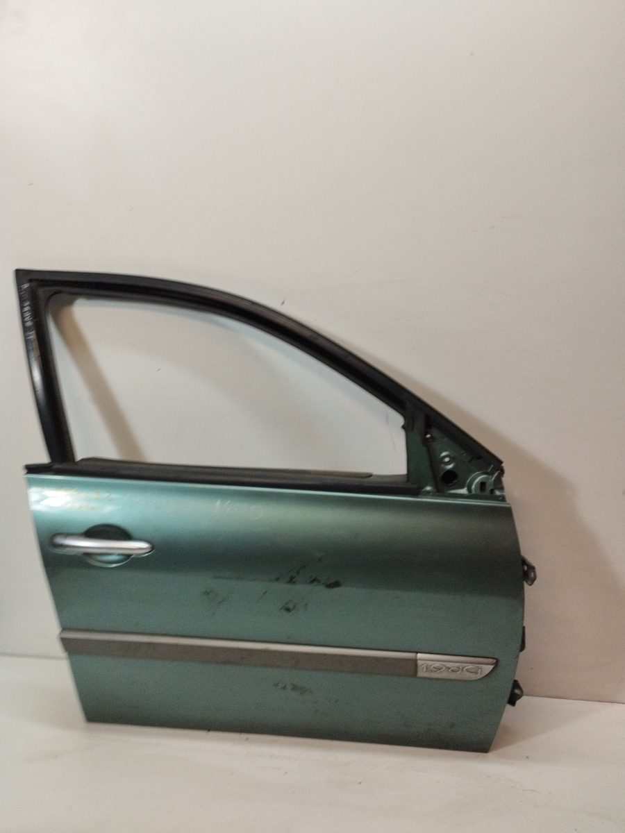 Puerta Delantera Derecha Renault Megane II Classic 2003-2010