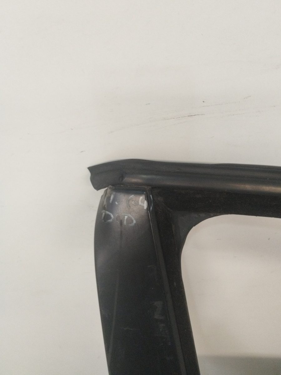 Puerta Delantera Derecha Volkswagen Passat (3B3) 2000-2005
