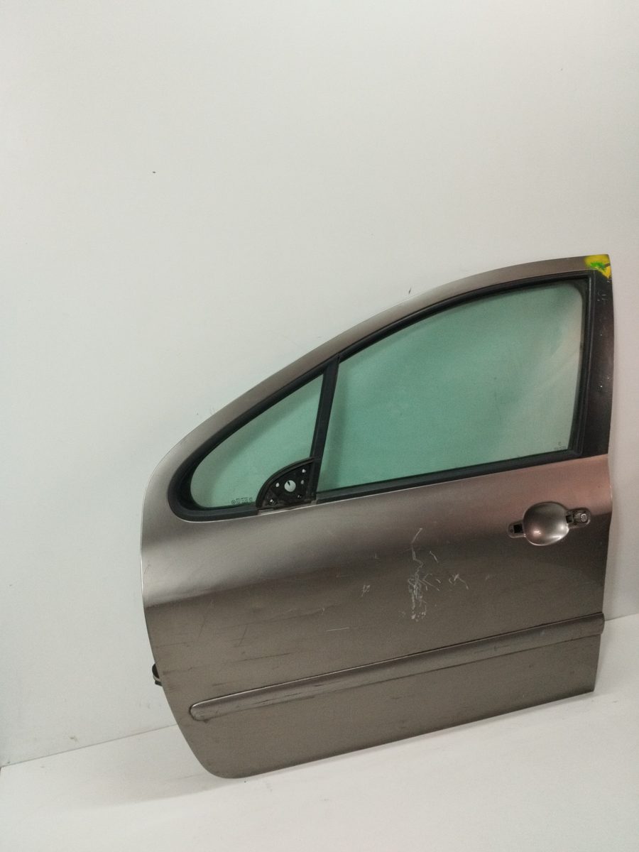 Puerta Delantera Izquierda Peugeot 307 (S1) 2001-2005