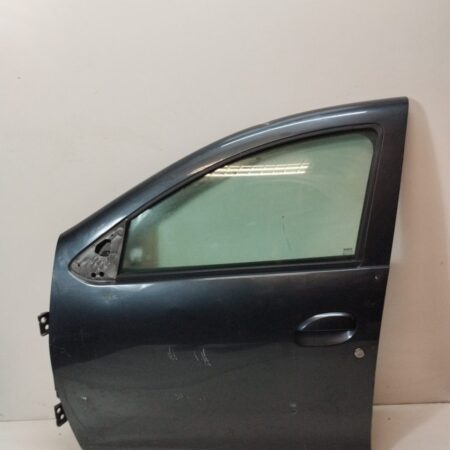 Puerta Delantera Izquierda Renault Duster desde 2010 Laureate 4x2