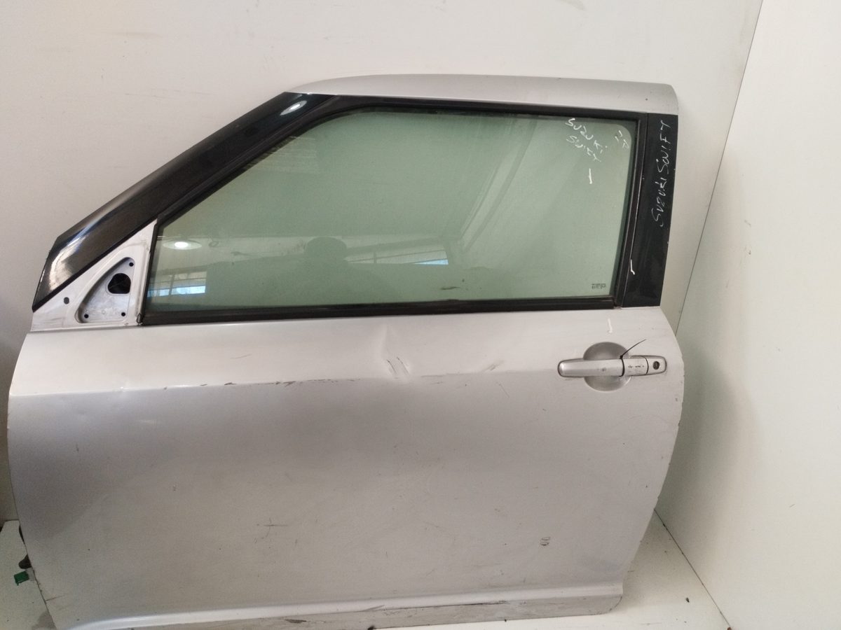 Puerta Delantera Izquierda Suzuki Swift (MZ) 2005-2012
