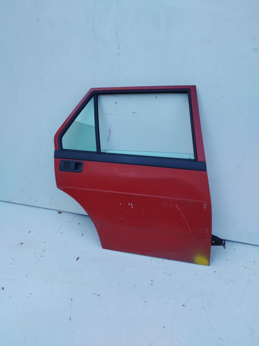 Puerta Trasera Derecha Alfa Romeo 75 desde 1985