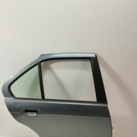Puerta Trasera Derecha BMW Serie 3 Berlina (E36) 1990-1998 SE