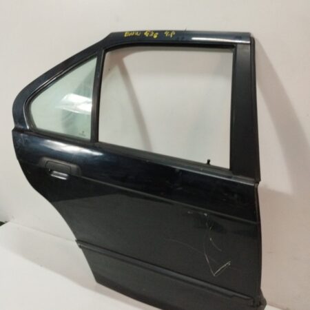 Detalle de puerta BMW